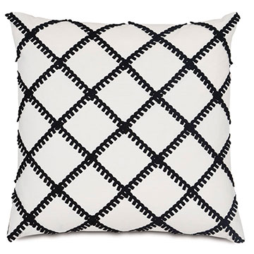 Baldwin White With Trellis (Reversible)