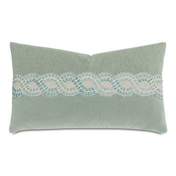 SHELDON BOTANICAL DECORATIVE PILLOW IN MIST