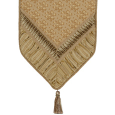 Hamilton Glow Ends Runner