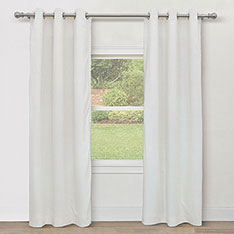 BRISA GROMMET CURTAIN PANEL IN WHITE