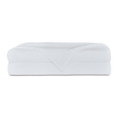 SAFIRA MATELASSE COVERLET