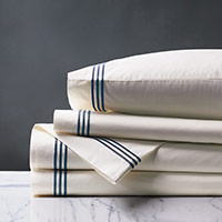 Tessa Satin Stitch Sheet Set in Ivory/Navy