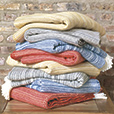 Strié Tangerine Throw
